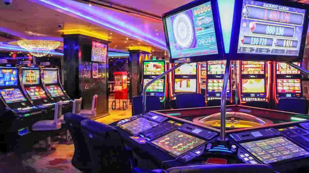 Sảnh game bài cực rộng của Poipet Resort Casino