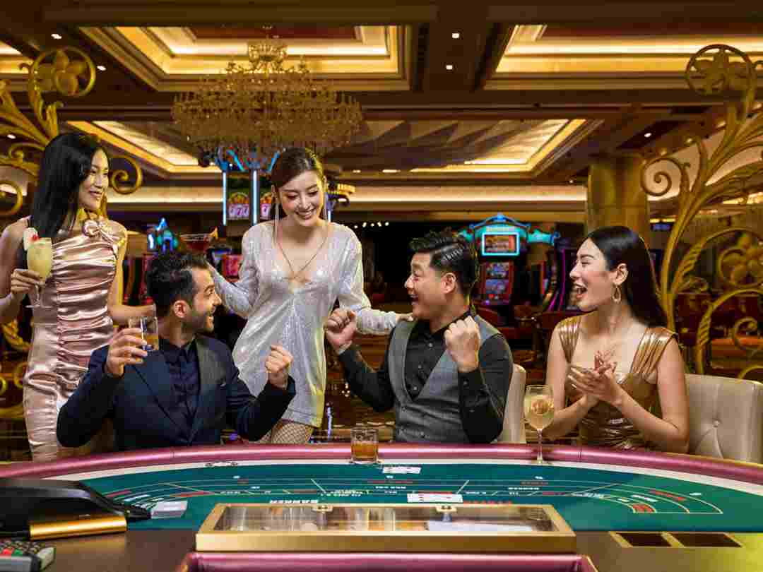 Le Macau Casino hấp dẫn nhiều du khách nước ngoài